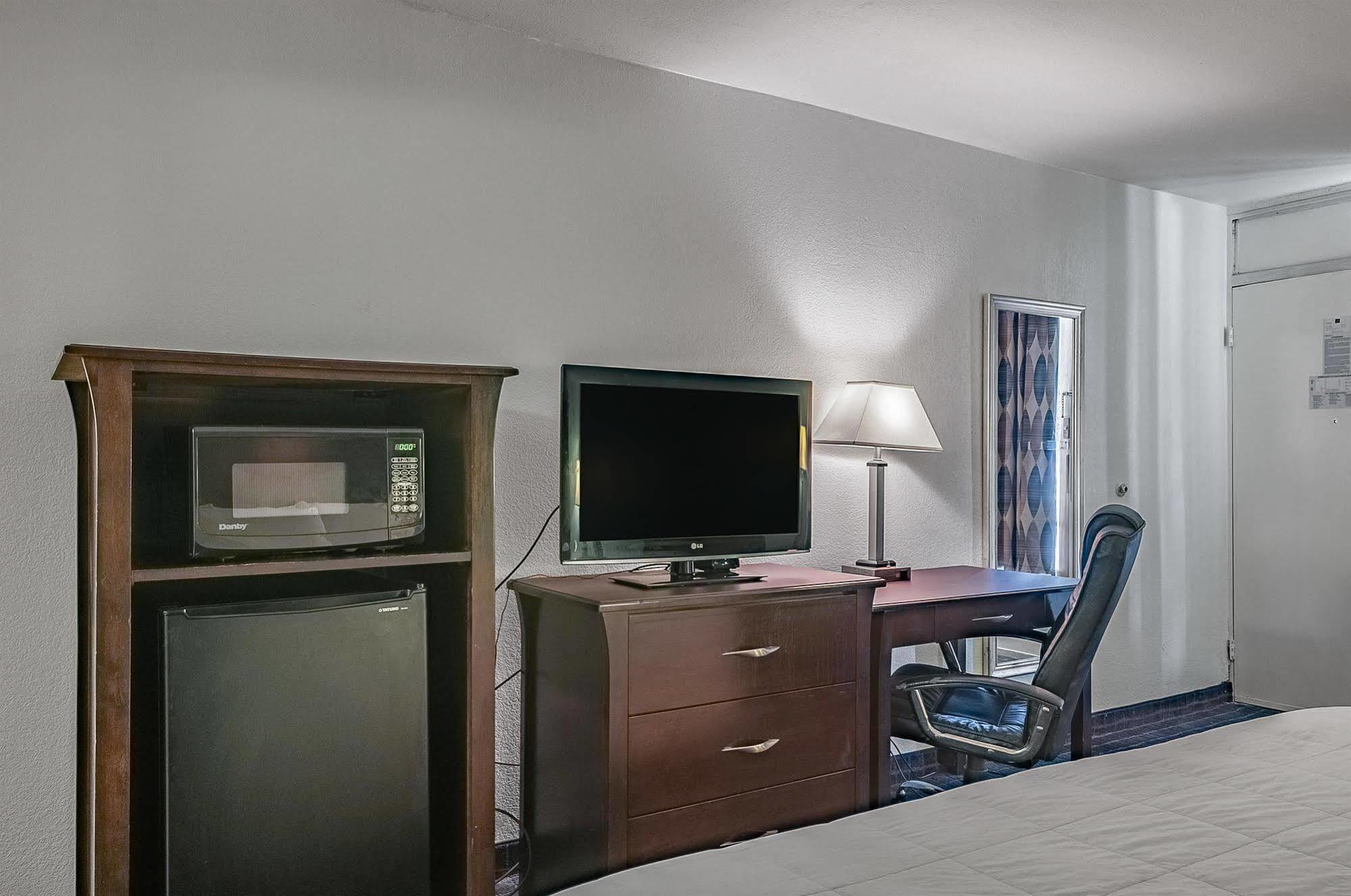 Executive Thibodaux New Orleans Hotel Ngoại thất bức ảnh
