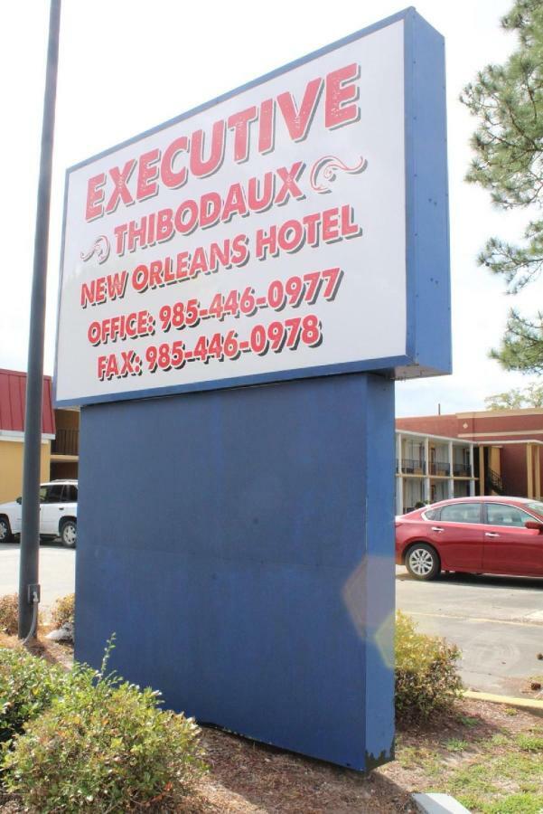 Executive Thibodaux New Orleans Hotel Ngoại thất bức ảnh